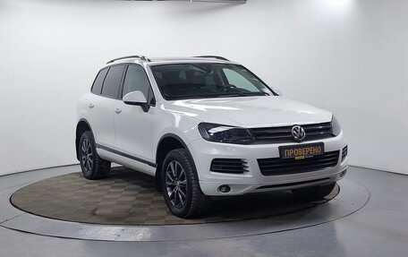 Volkswagen Touareg III, 2014 год, 2 099 000 рублей, 3 фотография