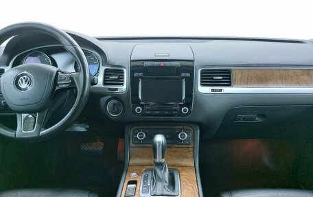 Volkswagen Touareg III, 2014 год, 2 099 000 рублей, 12 фотография