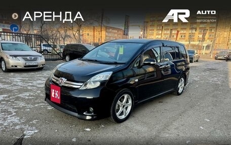 Toyota ISis I, 2013 год, 1 399 000 рублей, 5 фотография