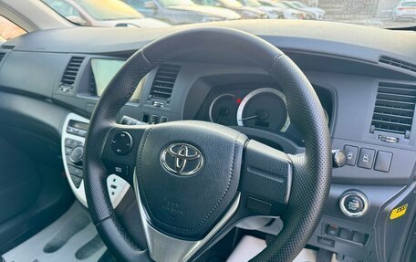 Toyota ISis I, 2013 год, 1 399 000 рублей, 12 фотография