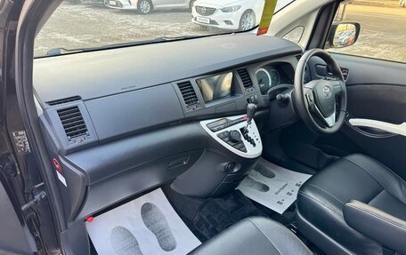 Toyota ISis I, 2013 год, 1 399 000 рублей, 14 фотография