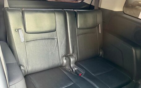 Toyota ISis I, 2013 год, 1 399 000 рублей, 22 фотография