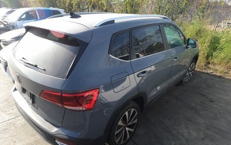 Volkswagen Taos, 2022 год, 2 050 000 рублей, 10 фотография