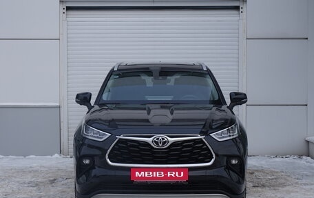 Toyota Highlander, 2025 год, 6 150 000 рублей, 3 фотография