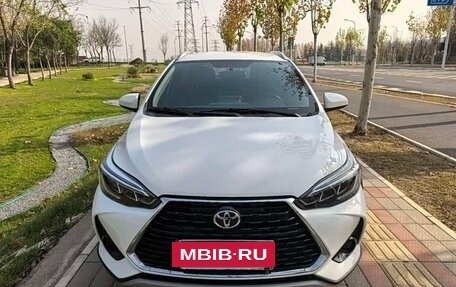 Toyota Yaris XP150 рестайлинг, 2022 год, 1 296 069 рублей, 2 фотография