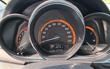 Toyota Yaris XP150 рестайлинг, 2022 год, 1 296 069 рублей, 12 фотография