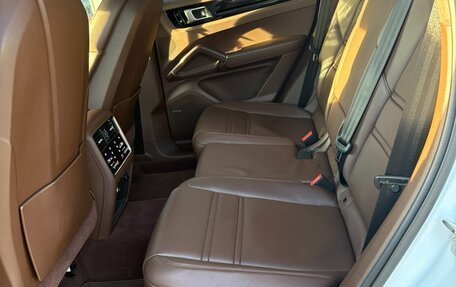 Porsche Cayenne III, 2021 год, 9 900 000 рублей, 13 фотография