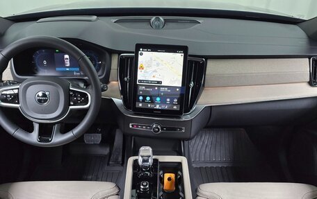 Volvo XC90 II рестайлинг, 2025 год, 10 519 000 рублей, 7 фотография