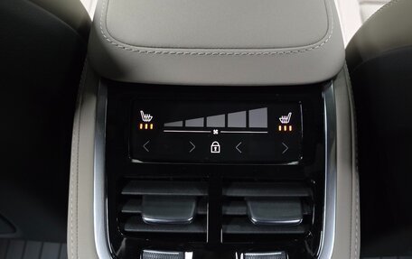 Volvo XC90 II рестайлинг, 2025 год, 10 519 000 рублей, 16 фотография