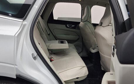 Volvo XC60 II, 2025 год, 7 945 000 рублей, 12 фотография