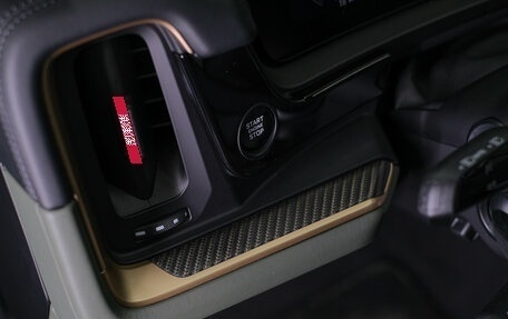 Porsche Cayenne III, 2025 год, 27 360 000 рублей, 21 фотография