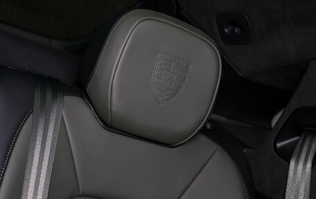 Porsche Cayenne III, 2025 год, 27 360 000 рублей, 33 фотография