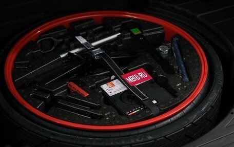 Porsche Cayenne III, 2025 год, 27 360 000 рублей, 39 фотография