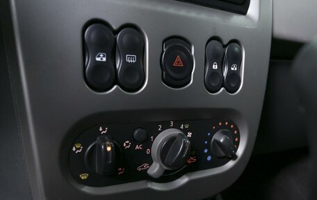 Renault Sandero I, 2011 год, 699 000 рублей, 16 фотография