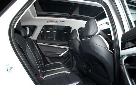 Geely Atlas, 2025 год, 3 717 190 рублей, 18 фотография