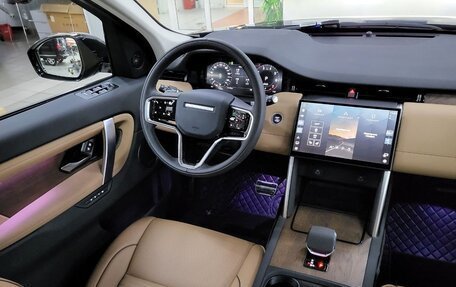 Land Rover Discovery Sport I рестайлинг, 2025 год, 6 180 000 рублей, 13 фотография