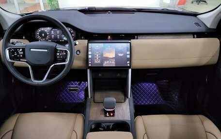 Land Rover Discovery Sport I рестайлинг, 2025 год, 6 180 000 рублей, 9 фотография