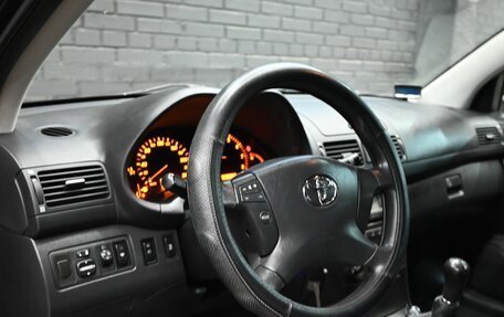 Toyota Avensis III рестайлинг, 2008 год, 900 000 рублей, 11 фотография