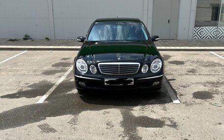 Mercedes-Benz E-Класс, 2005 год, 850 000 рублей, 6 фотография