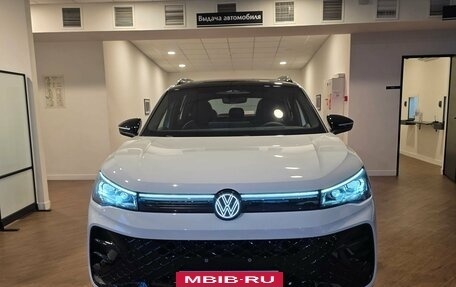 Volkswagen Tiguan, 2025 год, 4 990 000 рублей, 5 фотография