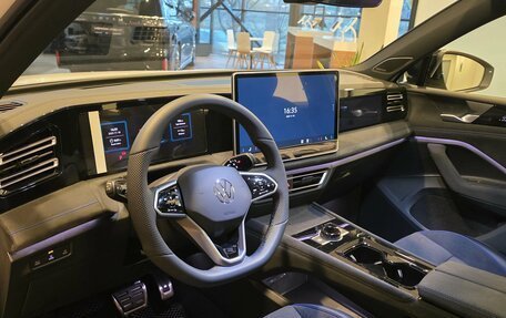 Volkswagen Tiguan, 2025 год, 4 990 000 рублей, 16 фотография