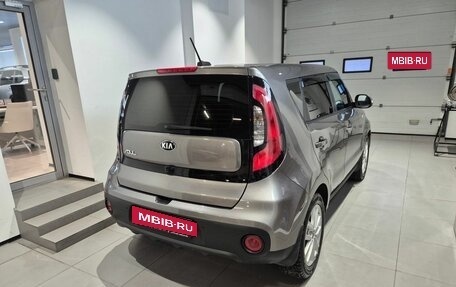 KIA Soul II рестайлинг, 2018 год, 1 549 000 рублей, 4 фотография