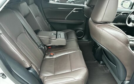 Lexus RX IV рестайлинг, 2021 год, 4 600 000 рублей, 27 фотография