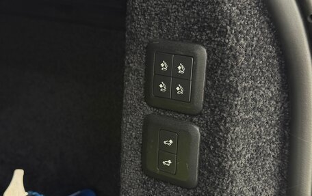 Land Rover Range Rover IV рестайлинг, 2018 год, 8 190 000 рублей, 24 фотография