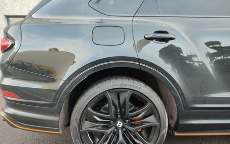 Bentley Bentayga I, 2025 год, 48 000 000 рублей, 9 фотография