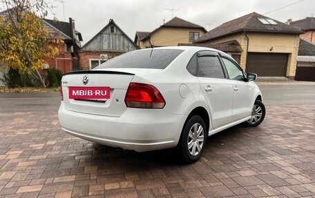 Volkswagen Polo VI (EU Market), 2015 год, 715 000 рублей, 2 фотография