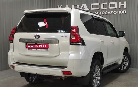 Toyota Land Cruiser Prado 150 рестайлинг 2, 2021 год, 5 500 000 рублей, 2 фотография