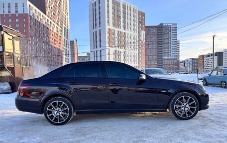 Mercedes-Benz E-Класс, 2010 год, 1 300 000 рублей, 3 фотография