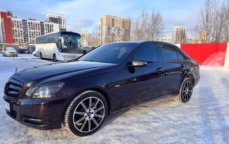 Mercedes-Benz E-Класс, 2010 год, 1 300 000 рублей, 5 фотография