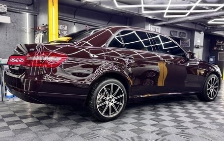 Mercedes-Benz E-Класс, 2010 год, 1 300 000 рублей, 2 фотография