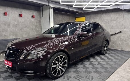 Mercedes-Benz E-Класс, 2010 год, 1 300 000 рублей, 1 фотография