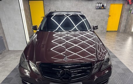 Mercedes-Benz E-Класс, 2010 год, 1 300 000 рублей, 7 фотография