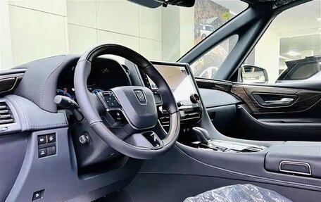 Toyota Alphard, 2025 год, 20 000 000 рублей, 7 фотография