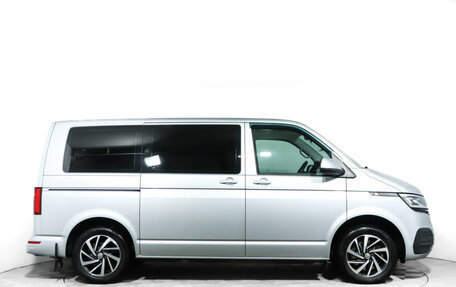 Volkswagen Caravelle T6 рестайлинг, 2020 год, 3 789 000 рублей, 4 фотография