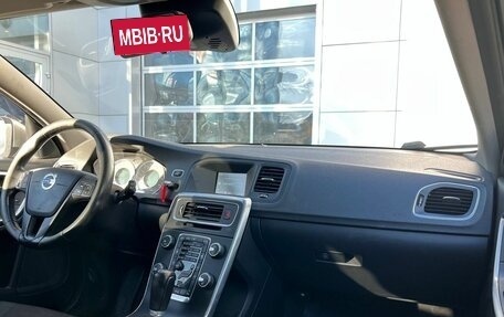 Volvo V60 I, 2011 год, 820 000 рублей, 12 фотография