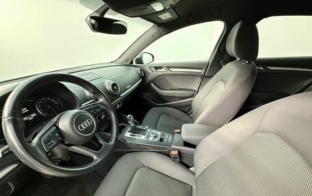 Audi A3, 2018 год, 1 890 000 рублей, 11 фотография
