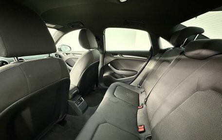 Audi A3, 2018 год, 1 890 000 рублей, 15 фотография