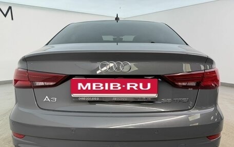 Audi A3, 2018 год, 1 890 000 рублей, 4 фотография