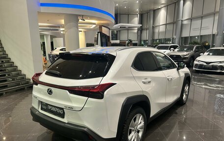 Lexus UX I, 2021 год, 3 497 000 рублей, 5 фотография