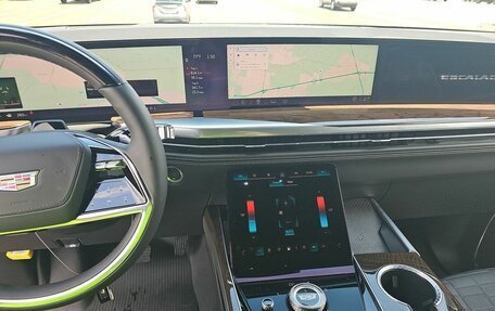 Cadillac Escalade V, 2025 год, 21 000 000 рублей, 4 фотография