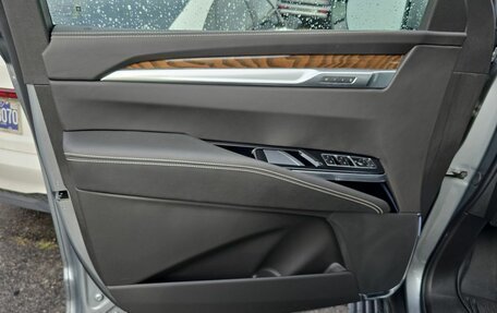 Cadillac Escalade V, 2025 год, 21 000 000 рублей, 2 фотография