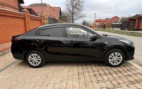 KIA Rio IV, 2018 год, 1 240 000 рублей, 9 фотография