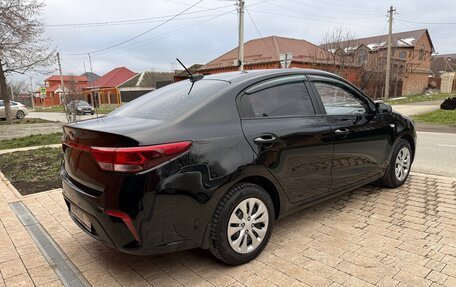 KIA Rio IV, 2018 год, 1 240 000 рублей, 4 фотография