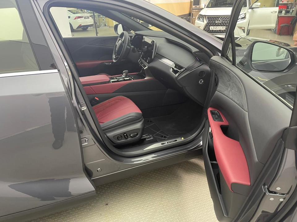 Lexus RX IV рестайлинг, 2026 год, 12 500 000 рублей, 8 фотография