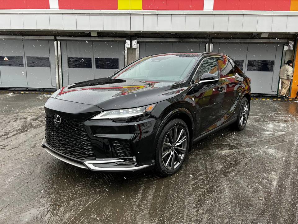 Lexus RX IV рестайлинг, 2026 год, 12 500 000 рублей, 3 фотография