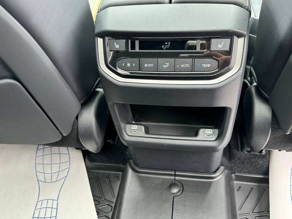 Lexus TX, 2026 год, 13 500 000 рублей, 8 фотография